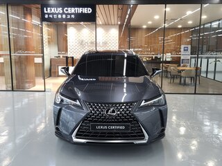 2026 Lexus UX 300h I, серый, 6357700 рублей, вид 3