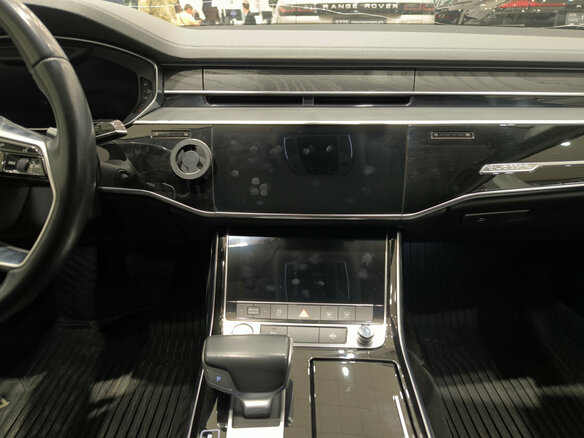 2018 Audi A8 55 TFSI IV (D5), чёрный, 3099000 рублей - вид 14