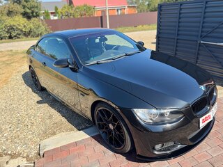 2008 BMW 3 серии 325i V (E90/E91/E92/E93), чёрный, 1650000 рублей, вид 4