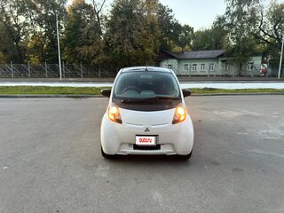 2008 Mitsubishi i, белый, 448000 рублей, вид 2