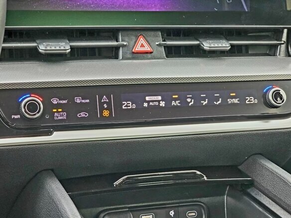 2023 Kia Sportage SWB V, серый - вид 21