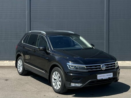 2017 Volkswagen Tiguan Allspace II, чёрный, 1760000 рублей, вид 4