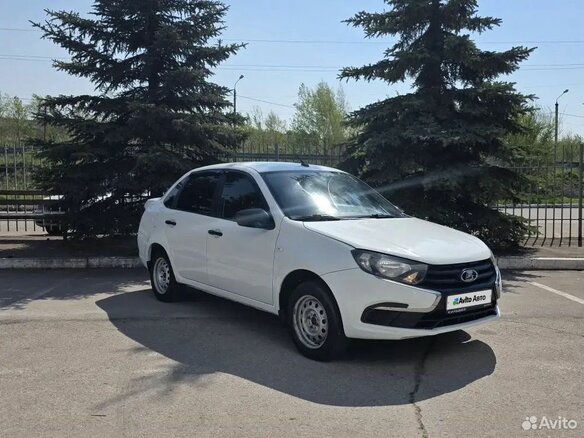 2019 Lada (ВАЗ) Granta I Рестайлинг, белый, 565000 рублей