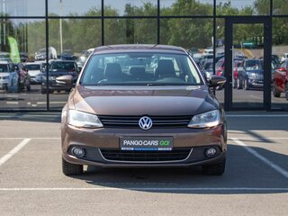 2012 Volkswagen Jetta VI, коричневый, 905000 рублей, вид 2
