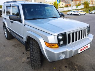 2005 Jeep Commander, серебристый, 1700000 рублей, вид 3