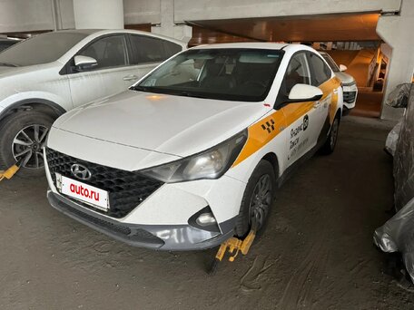 2021 Hyundai Solaris II Рестайлинг, белый, 866800 рублей, вид 3