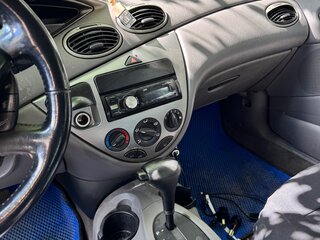 2003 Ford Focus I (North America), синий, 320000 рублей, вид 3