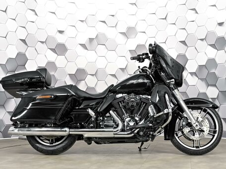 2014 Harley-Davidson Street Glide Special, чёрный, 1395000 рублей, вид 3