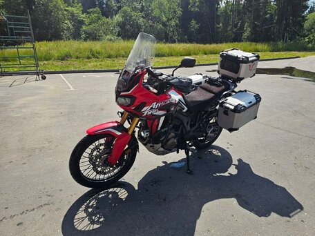 2016 Honda CRF 1000L Africa Twin, пурпурный, 1250000 рублей, вид 2
