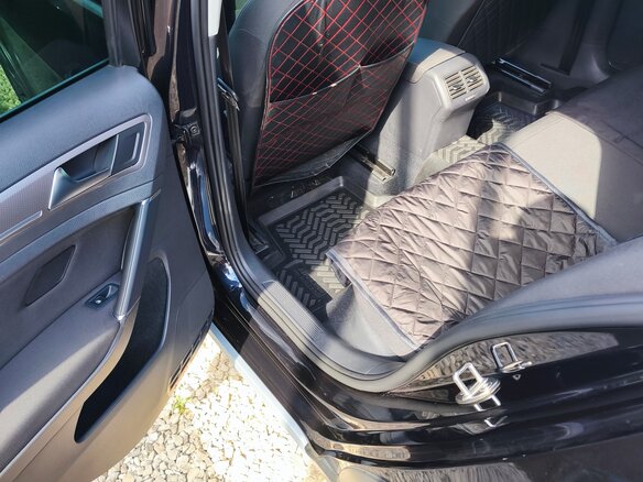 2017 Volkswagen Golf Alltrack VII, чёрный, 1920000 рублей - вид 18