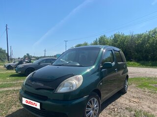 2001 Toyota FunCargo, зелёный, 400000 рублей, вид 1