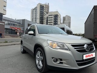 2010 Volkswagen Tiguan I, серебристый, 1050000 рублей, вид 5