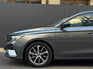 2021 Geely Emgrand II, серый, 1700000 рублей, вид 5