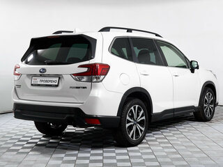 2020 Subaru Forester V, белый, 2630000 рублей, вид 5