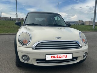 2010 Mini Hatch One II (R56), бежевый, 1000000 рублей, вид 2