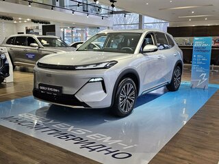 2026 Geely EX5 Гибрид EM-i, серебристый, 3939215 рублей, вид 1