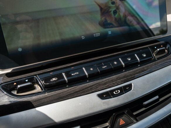 2021 Geely Jiaji I, белый, 1905000 рублей - вид 15