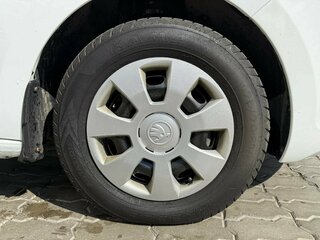 2019 Skoda Rapid I Рестайлинг, белый, 998087 рублей, вид 4
