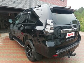 2020 Toyota Land Cruiser Prado 150 Series Рестайлинг 3, чёрный, 6900000 рублей, вид 5