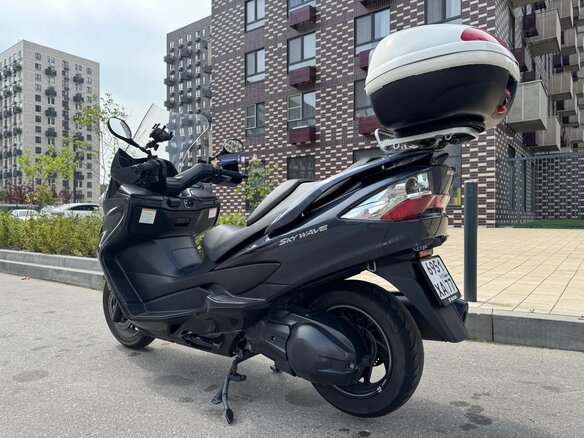 2012 Suzuki Burgman (SkyWave) 400, серый, 450000 рублей - вид 2