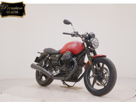 2023 Moto Guzzi V 7, красный, 800000 рублей, вид 3