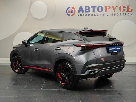 2022 Omoda C5 I, серый, 1675000 рублей, вид 2