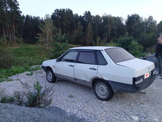 2000 Lada (ВАЗ) 21099, белый, 50000 рублей, вид 4