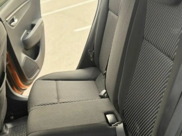 2017 Kia Rio IV, оранжевый, 1000000 рублей - вид 9