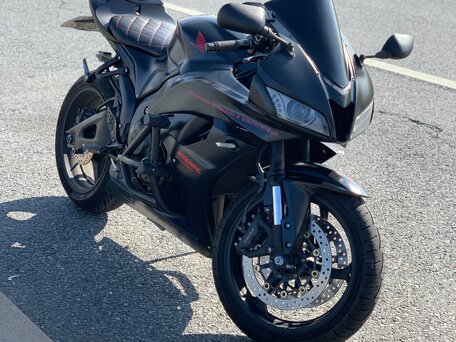 2008 Honda CBR 600RR, чёрный, 700000 рублей, вид 5