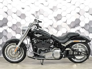 2021 Harley-Davidson Fat Boy, чёрный, 2249000 рублей, вид 4