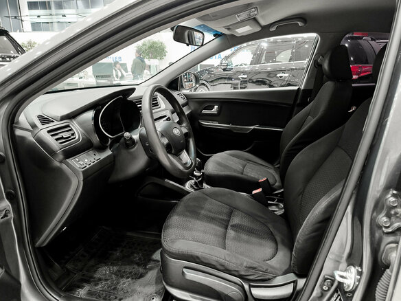 2012 Kia Rio 5-speed III, серый, 380000 рублей - вид 15