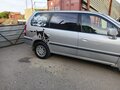 2002 Mitsubishi Space Wagon III, серебристый - вид 5