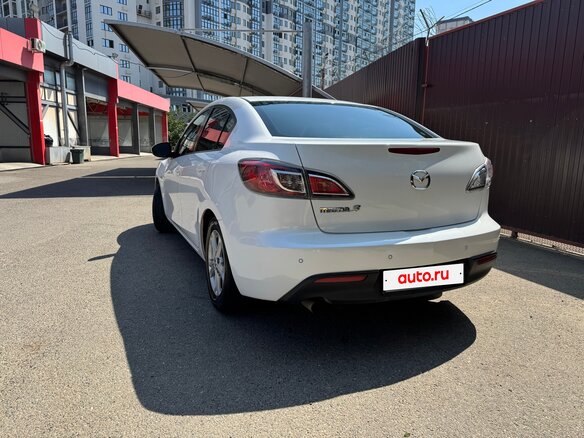 2011 Mazda 3 II (BL), белый - вид 6