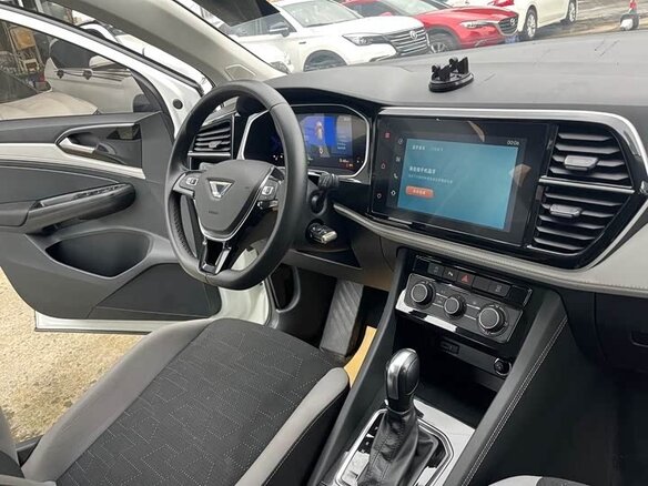 2023 Jetta VS7 I Рестайлинг 1, белый - вид 7