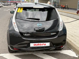 2016 Nissan Leaf 30kWh I (ZE0/AZE0), чёрный, 850000 рублей, вид 4