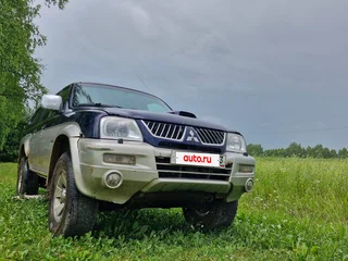 2005 Mitsubishi L200 III Рестайлинг, синий, 500000 рублей, вид 5