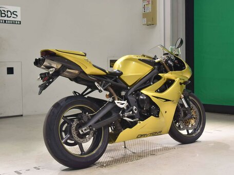 2013 Triumph Daytona 675, золотистый, 577000 рублей, вид 5