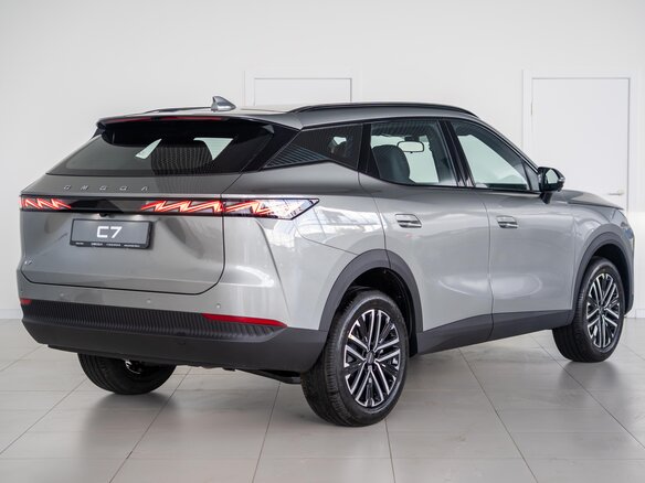 2026 Omoda C7, серебристый, 3099000 рублей - вид 8