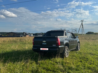 2006 Chevrolet Avalanche II, чёрный, 2500000 рублей, вид 4
