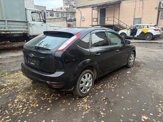 2008 Ford Focus II Рестайлинг, чёрный, 215000 рублей, вид 3