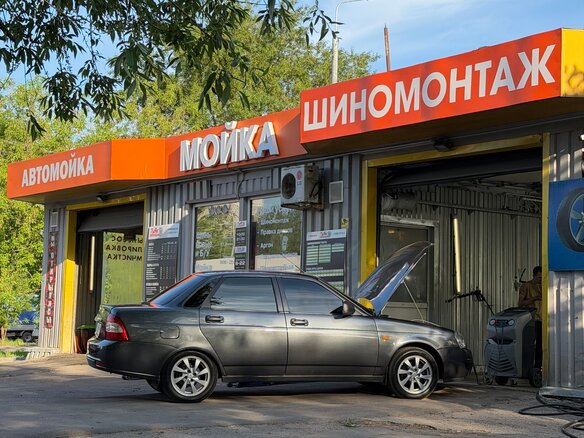 2014 Lada (ВАЗ) Priora I Рестайлинг, серебристый, 450000 рублей - вид 11