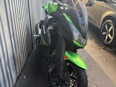 2011 Kawasaki Z 1000, зелёный, 650000 рублей, вид 1