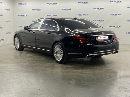 2019 Mercedes-Benz Maybach S-Класс 560 I (X222) Рестайлинг, чёрный, 7600000 рублей, вид 4