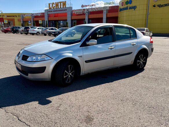 2005 Renault Megane II, серый, 210000 рублей - вид 3