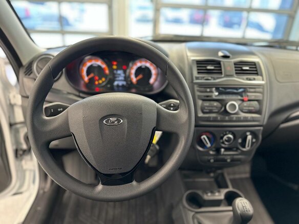 2026 Lada (ВАЗ) Granta Cross I Рестайлинг, белый, 1196000 рублей - вид 14