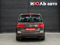 2012 Volkswagen Touran I Рестайлинг 2, коричневый, 1100000 рублей - вид 5