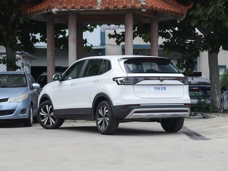 2026 Volkswagen Tharu XR, белый, 1935830 рублей, вид 5