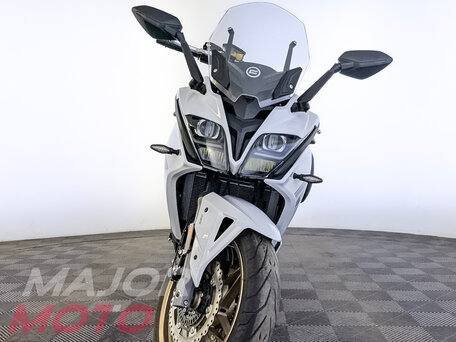 2023 CFMoto 650GT, белый, 650000 рублей, вид 4