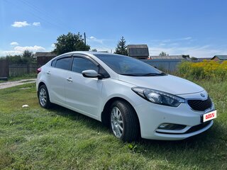 2014 Kia Cerato III, белый, 1300000 рублей, вид 4