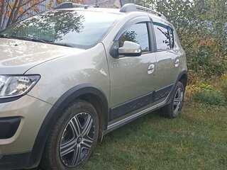 2018 Renault Sandero Stepway II, бежевый, 1190000 рублей, вид 5